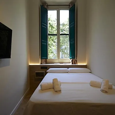 Pensión Parisien 2*