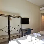 Parisien 2*